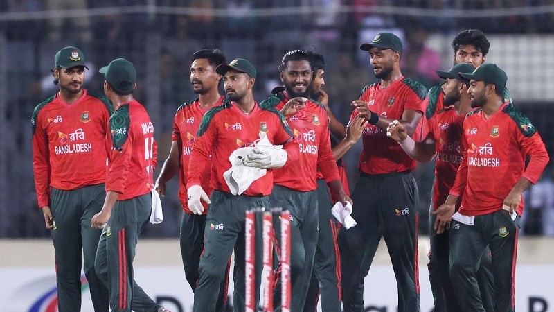 রাতে শ্রীলঙ্কার বিপক্ষে নামবে বাংলাদেশ